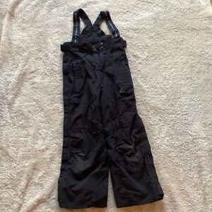 Black snow sport bibs